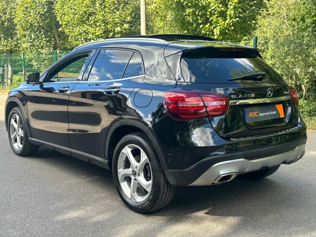 Mercedes-Benz GLA Class 2.0 Gla250 Sport Premium Plus Suv 7G- Black #6