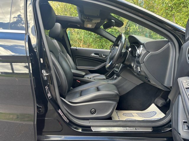 Mercedes-Benz GLA Class  Red #29