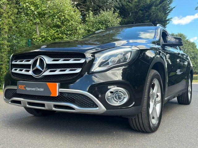 Mercedes-Benz GLA Class  Red #17