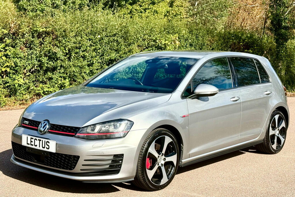 Volkswagen Golf 2.0 Tsi Bluemotion Tech Gti Dsg #6