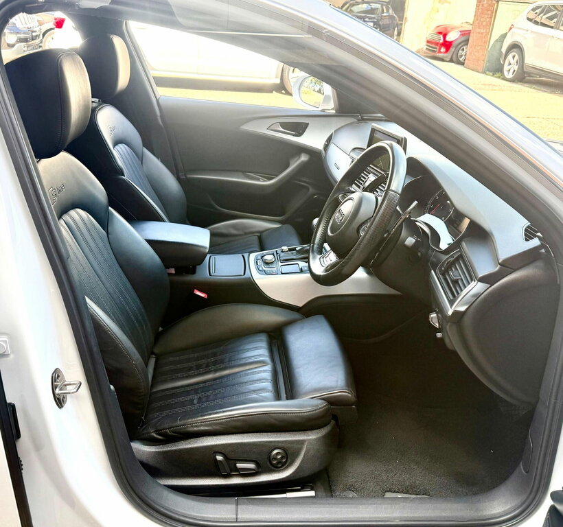 Audi A6 Avant S Line Black #22