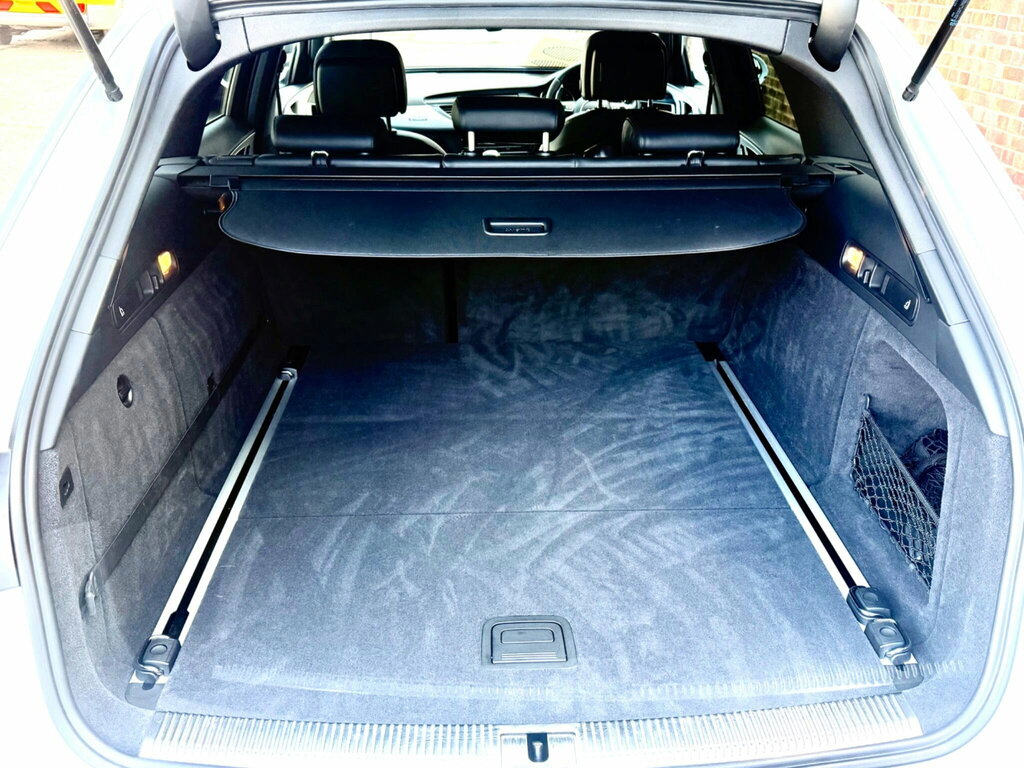 Audi A6 Avant S Line Black #58