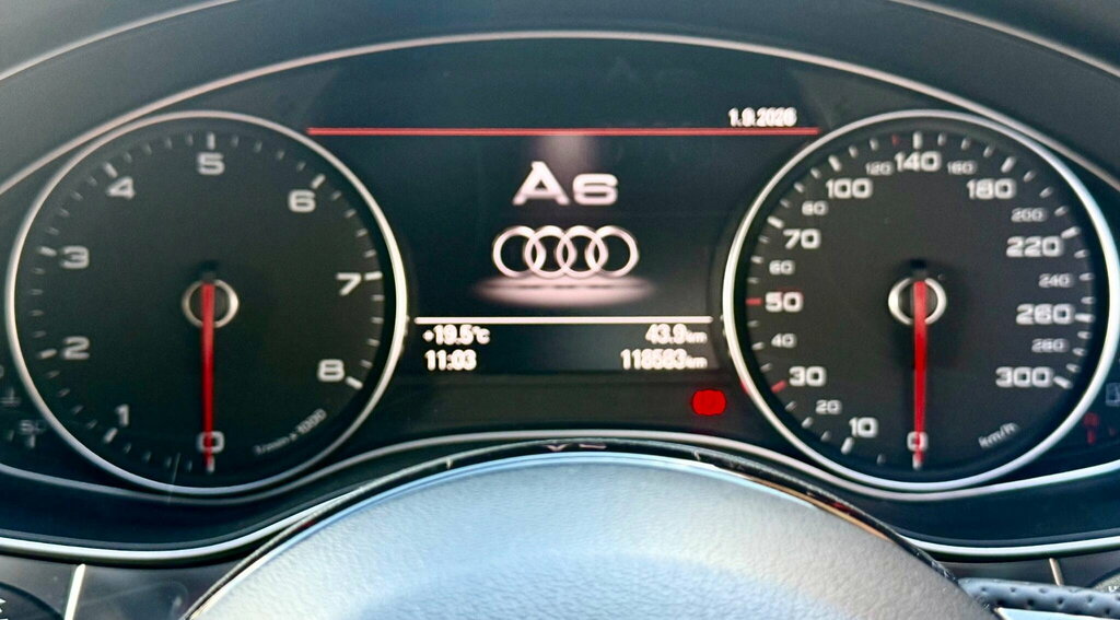 Audi A6 Avant S Line Black #52