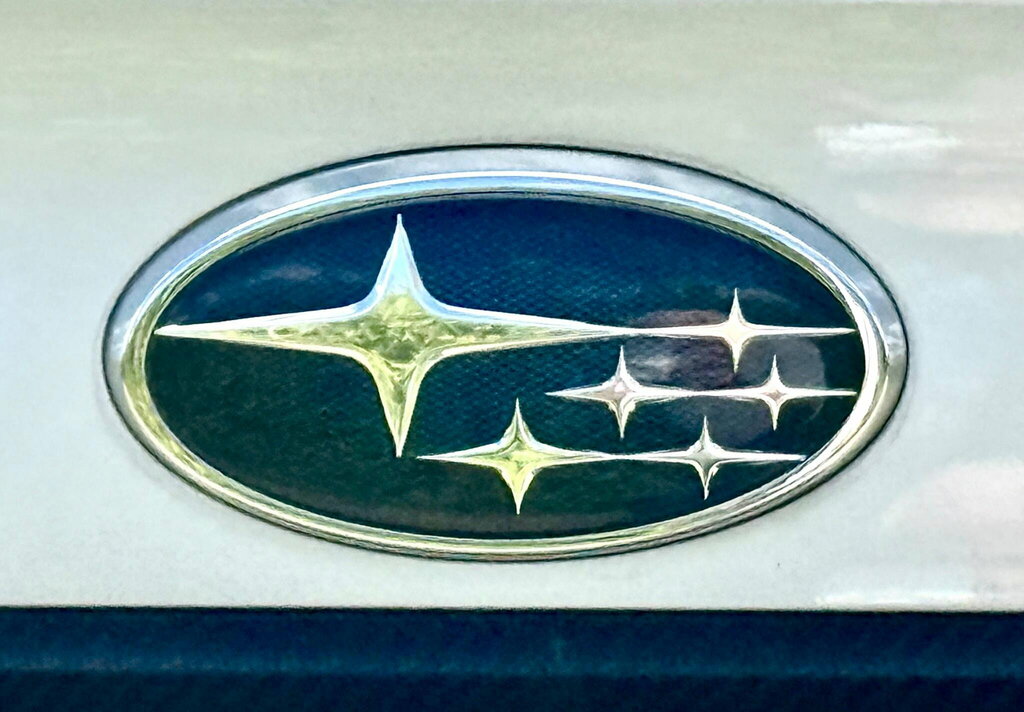 Subaru Legacy Es Nav Grey #49