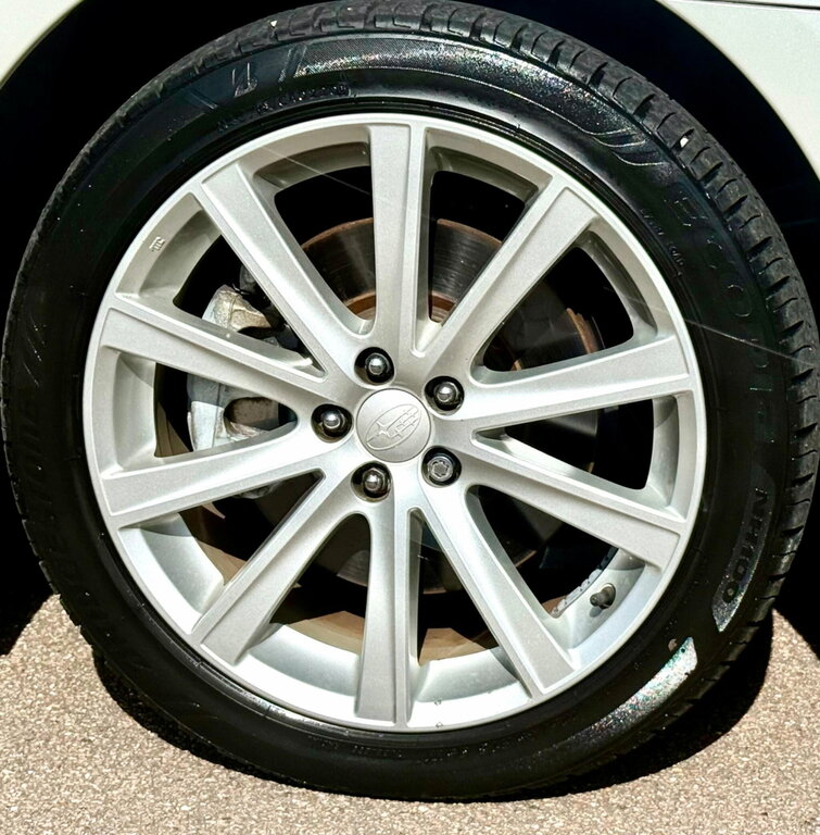 Subaru Legacy Es Nav Grey #17