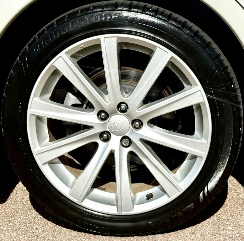 Subaru Legacy Es Nav Grey #16