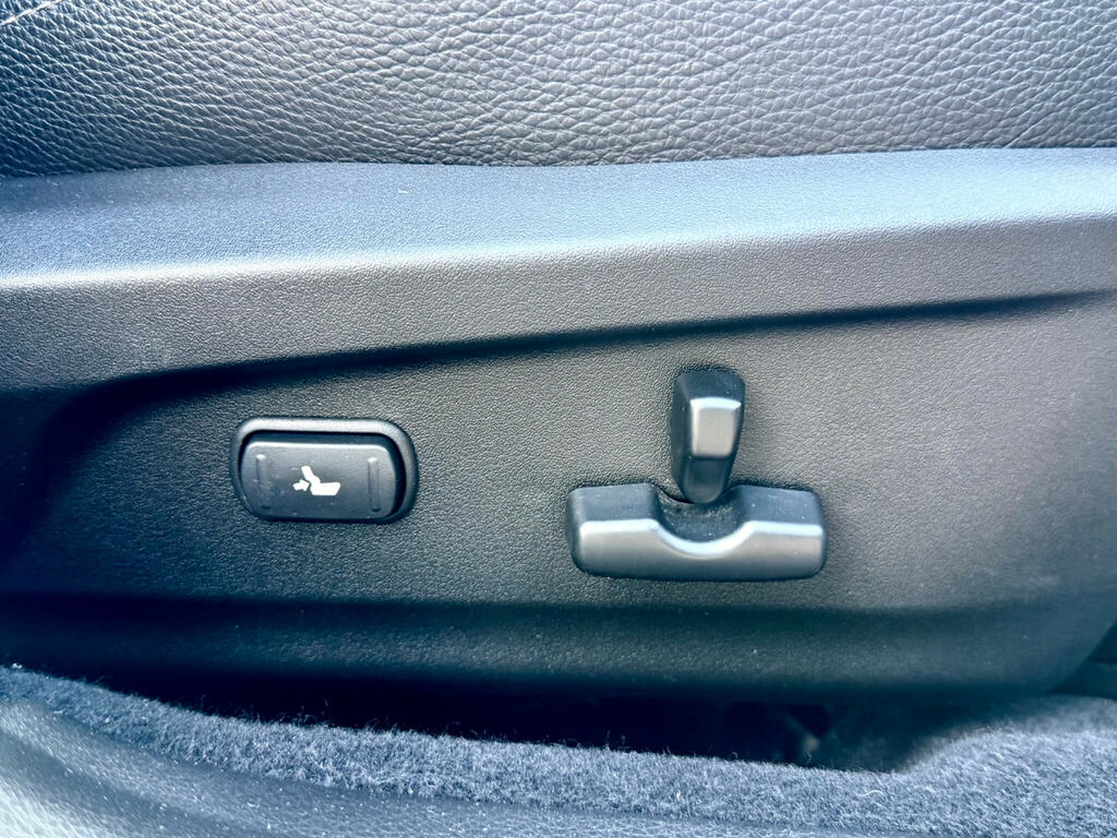 Subaru Legacy Es Nav Grey #48