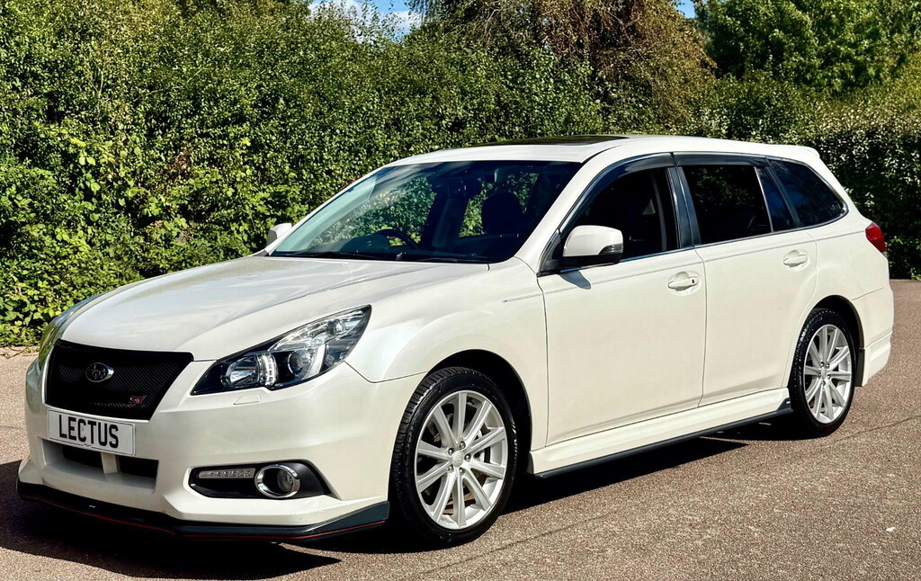 Subaru Legacy 2.5I Sti Tourer Lineartronic 4Wd White #5