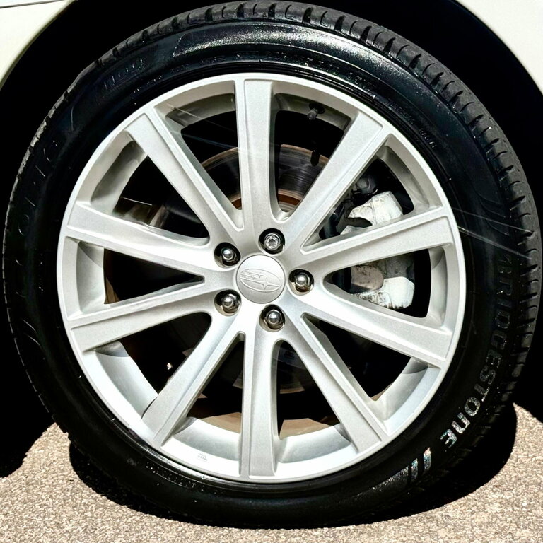 Subaru Legacy Es Nav Grey #19