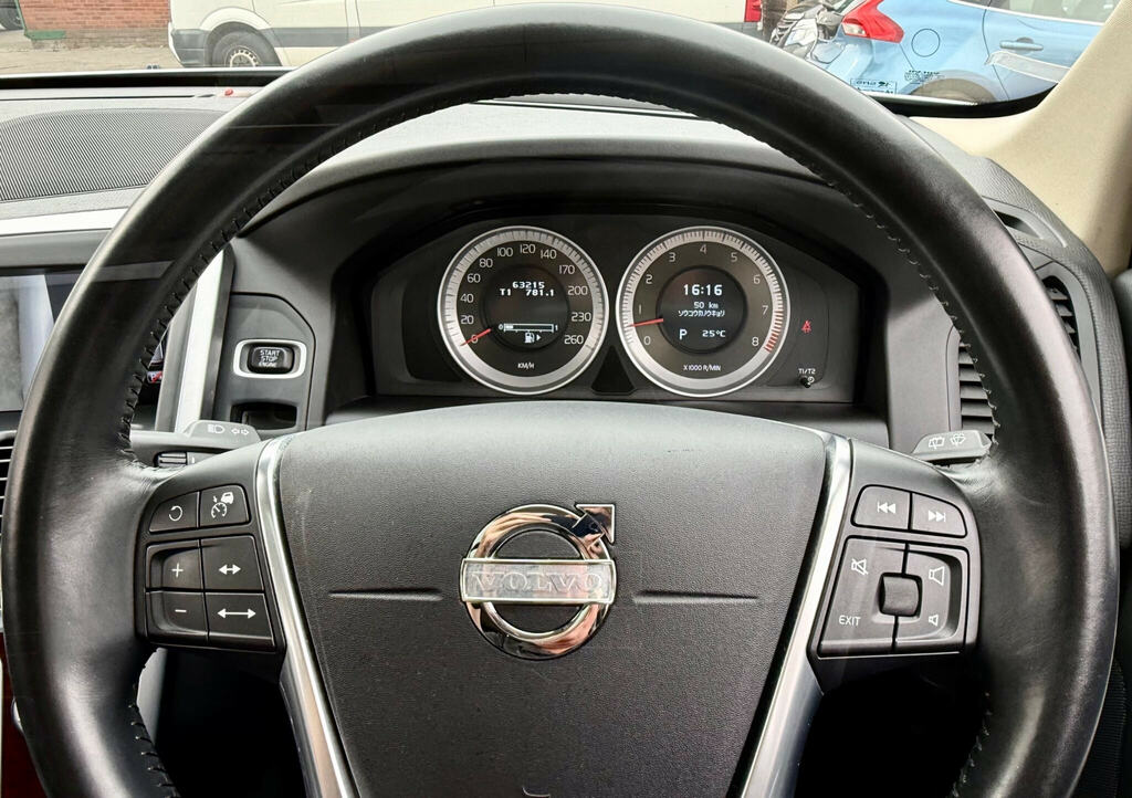 Volvo XC60 D5 215 Se Blue #22