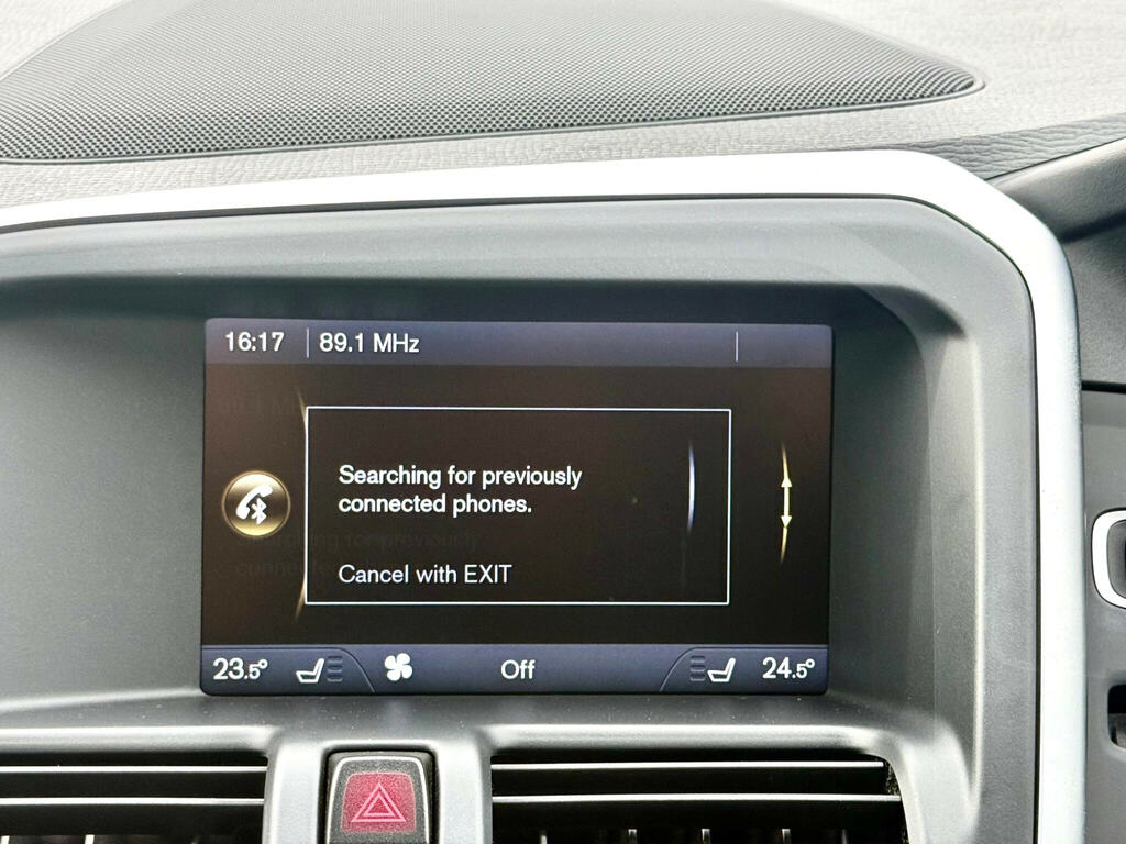 Volvo XC60 D5 215 Se Blue #43