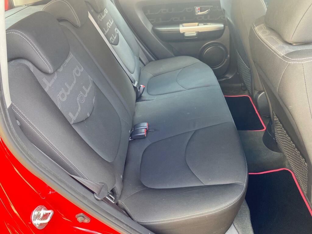Kia Soul Hatchback #10