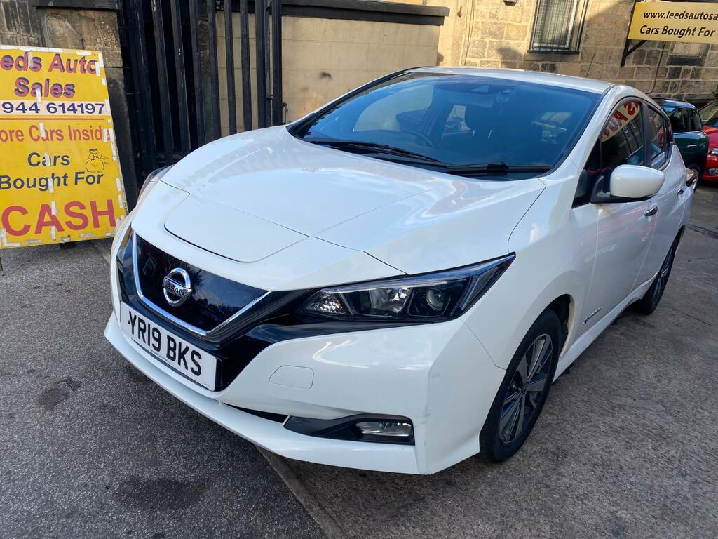 Nissan Leaf Acenta White #3