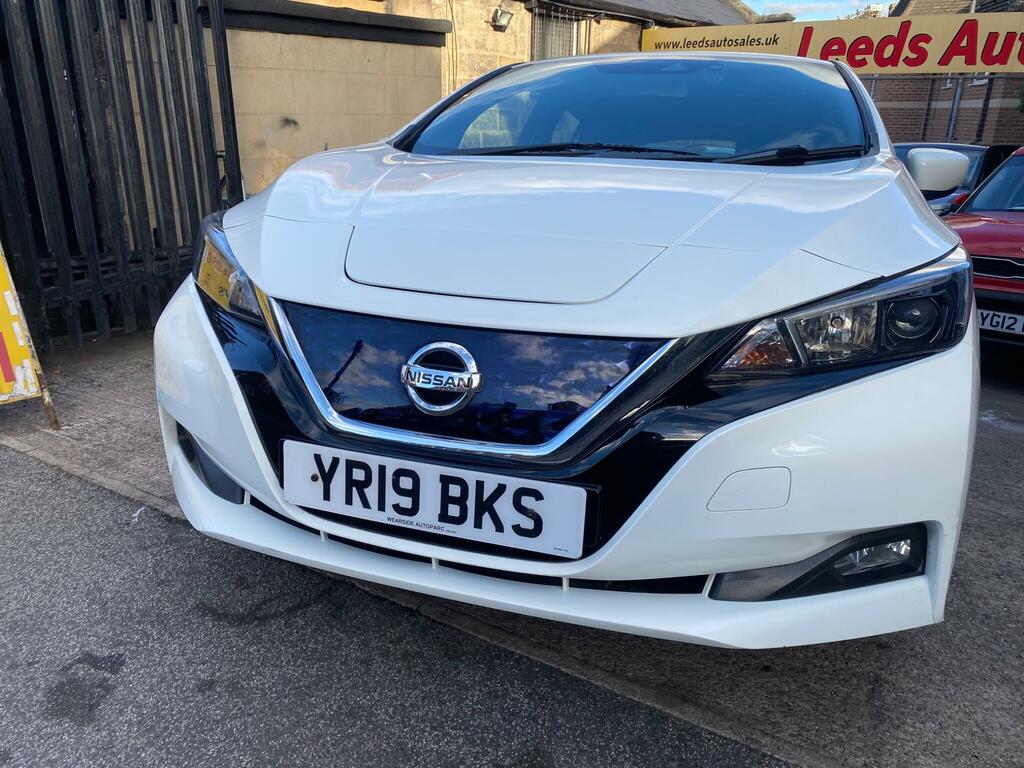 Nissan Leaf Acenta White #2