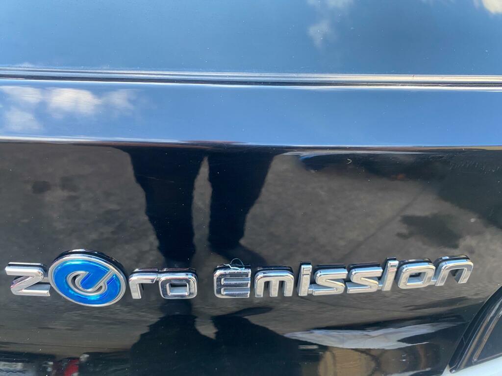 Nissan Leaf 40Kwh Tekna Blue #31