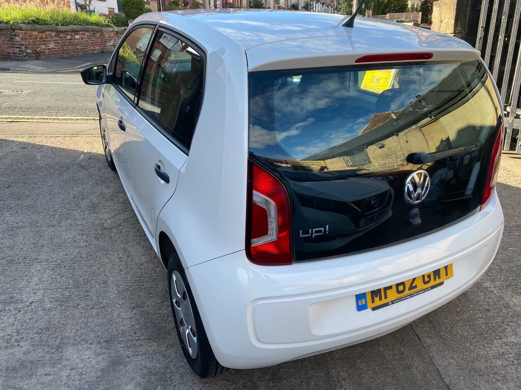 Volkswagen Up Take Up White #4
