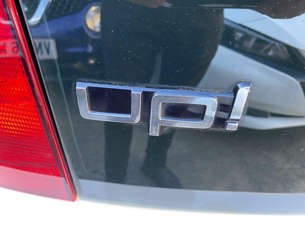 Volkswagen Up 1.0 High Up White #30
