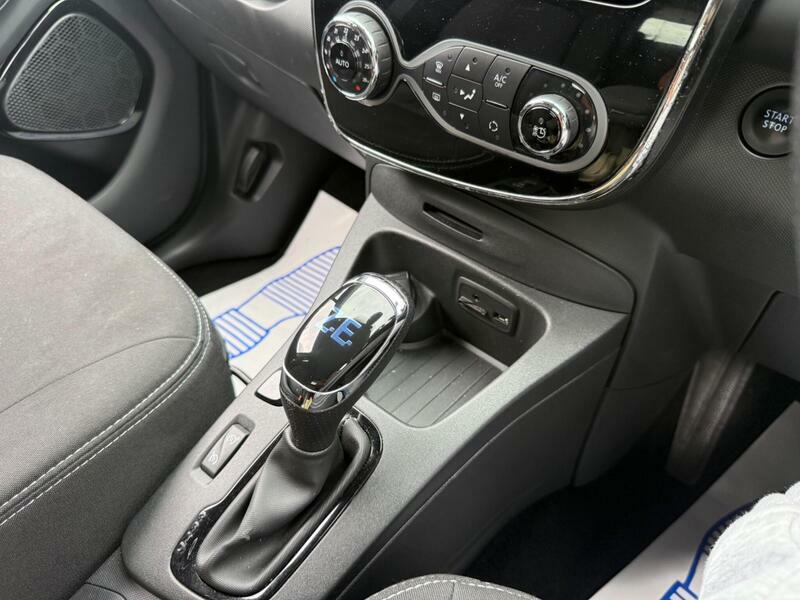 Renault Zoe 0L Dynamique Nav 92 Bhp White #15