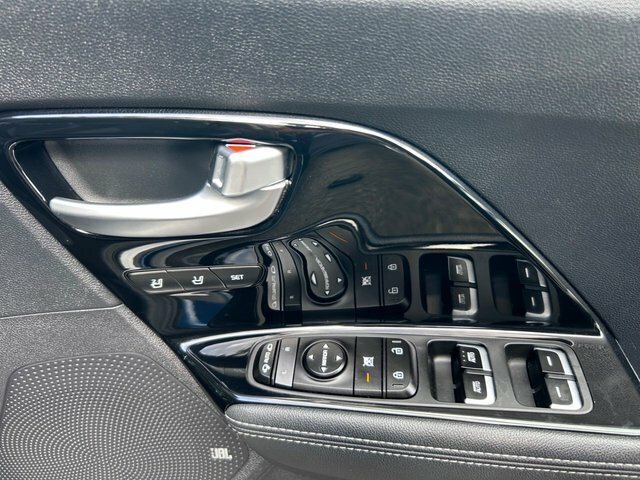 Kia Niro 2 Black #34