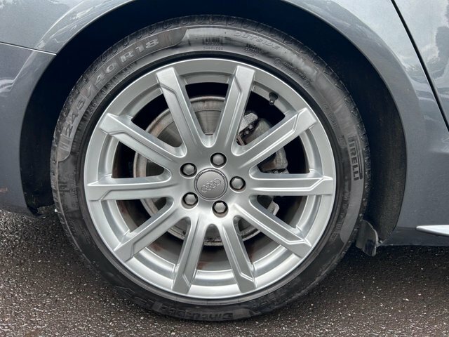 Audi A4 Tfsi Se Technik 4-Door White #15