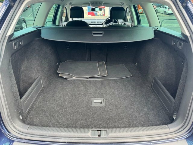 Volkswagen Passat Brown #18