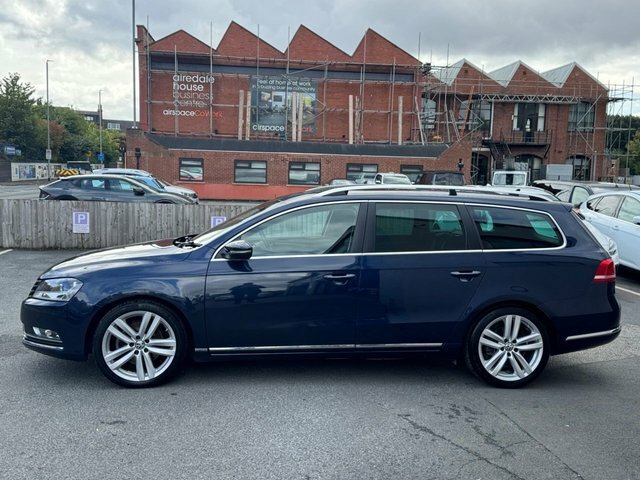 Volkswagen Passat Estate Blue #6