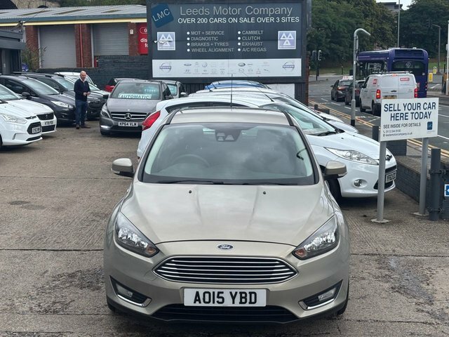 Ford Focus Hatchback AO15YBD Silver #6