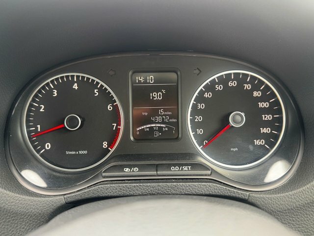 Volkswagen Polo Match Edition White #29
