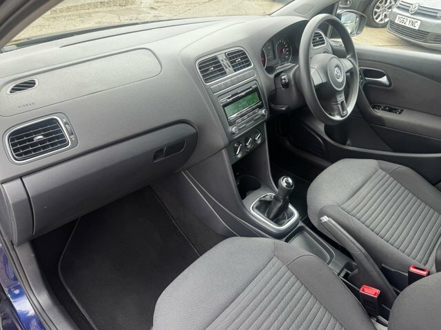Volkswagen Polo Match Edition White #38