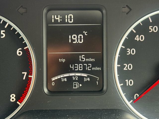 Volkswagen Polo Match Edition White #28