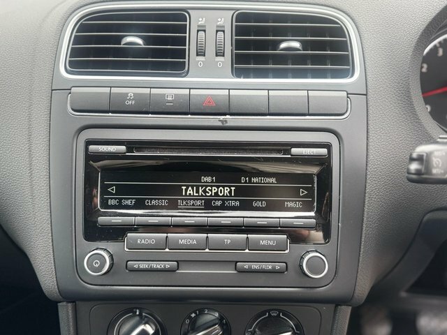 Volkswagen Polo Match Edition White #23