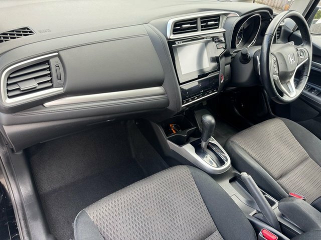 Honda Jazz 1.3 I-vtec Se Cvt Blue #29