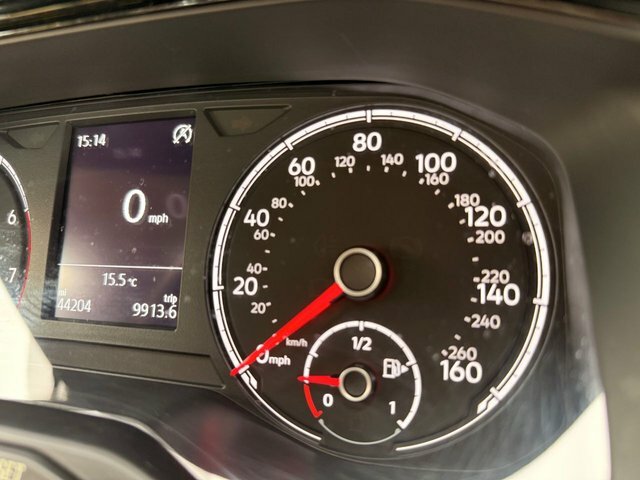 Volkswagen Polo 1.0 Evo Se White #35