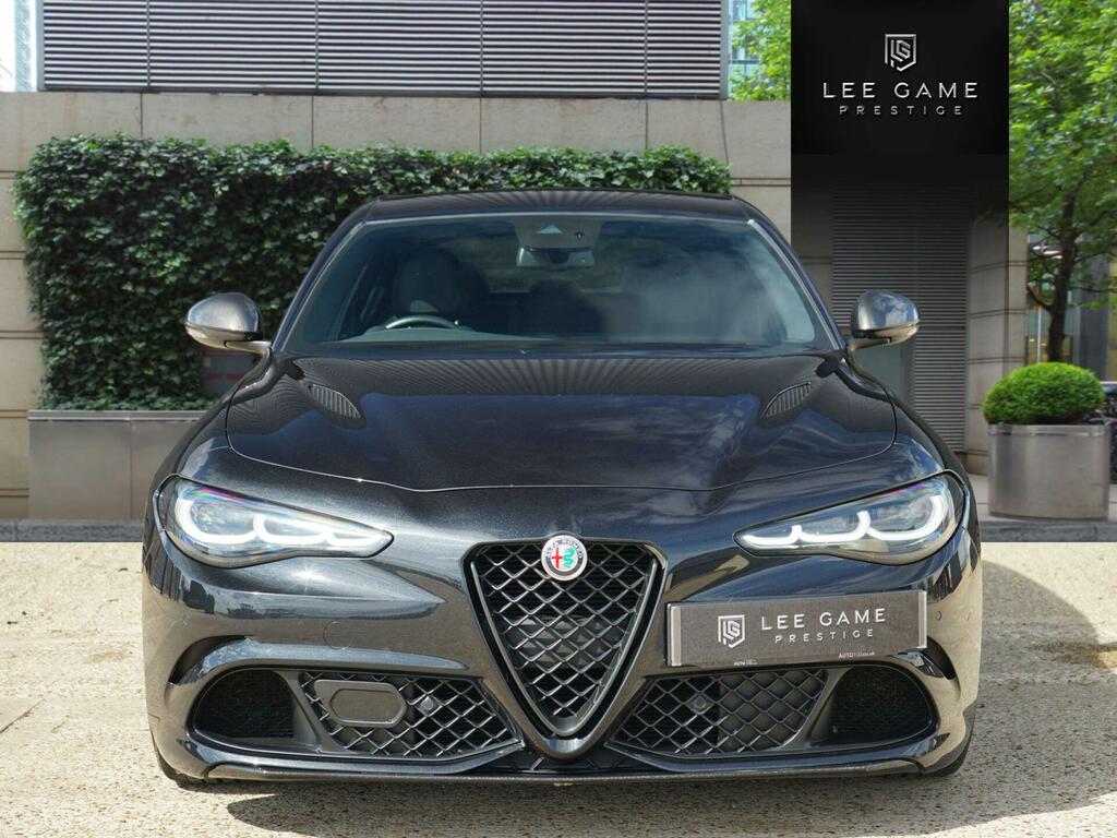 Alfa Romeo Giulia Quadrifoglio Black #3