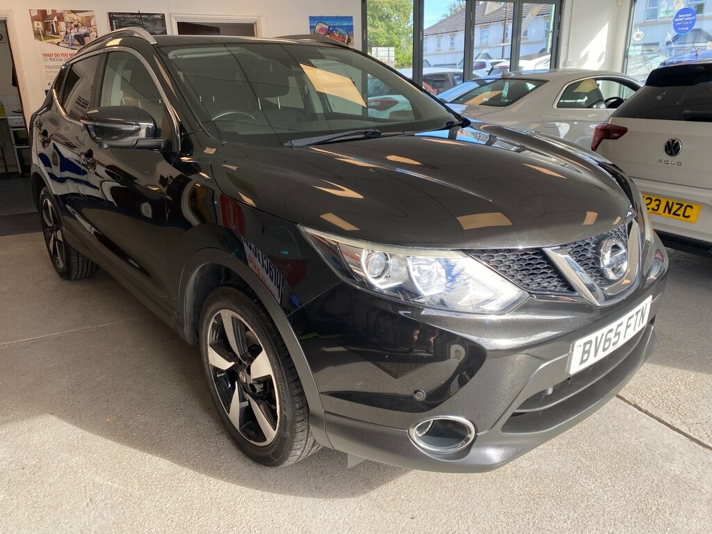 Nissan Qashqai 1.6 Dig-t N-tec Suv 2Wd Euro 6 Black