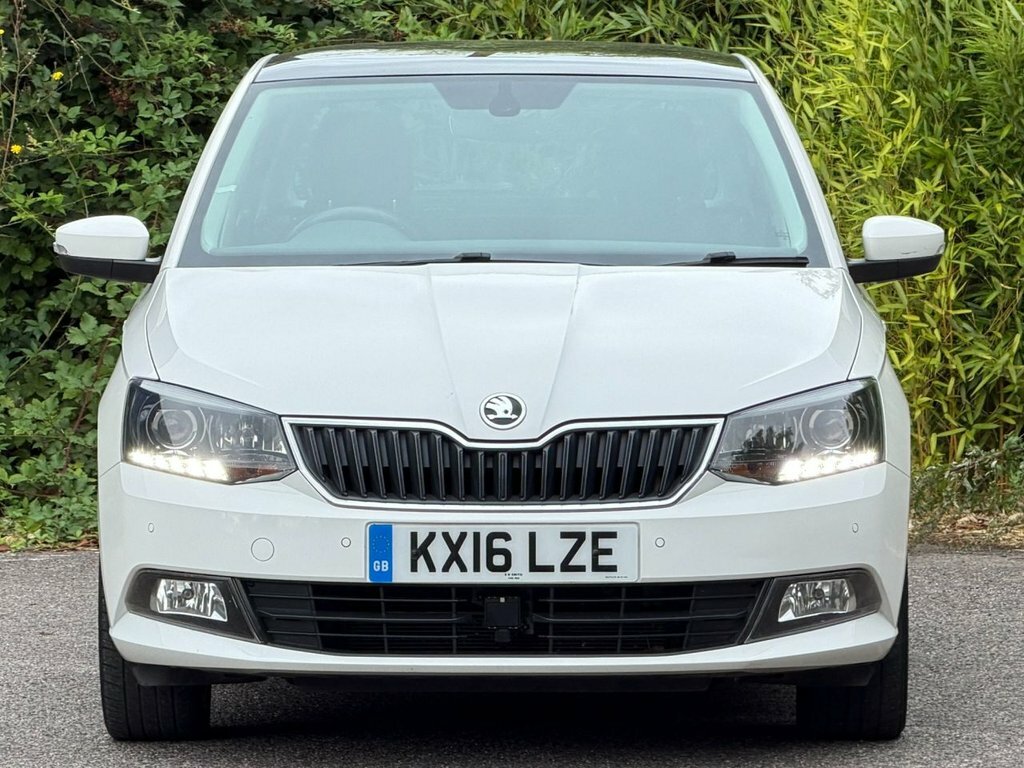 Skoda Fabia 1.2L Se L KX16LZE White #5