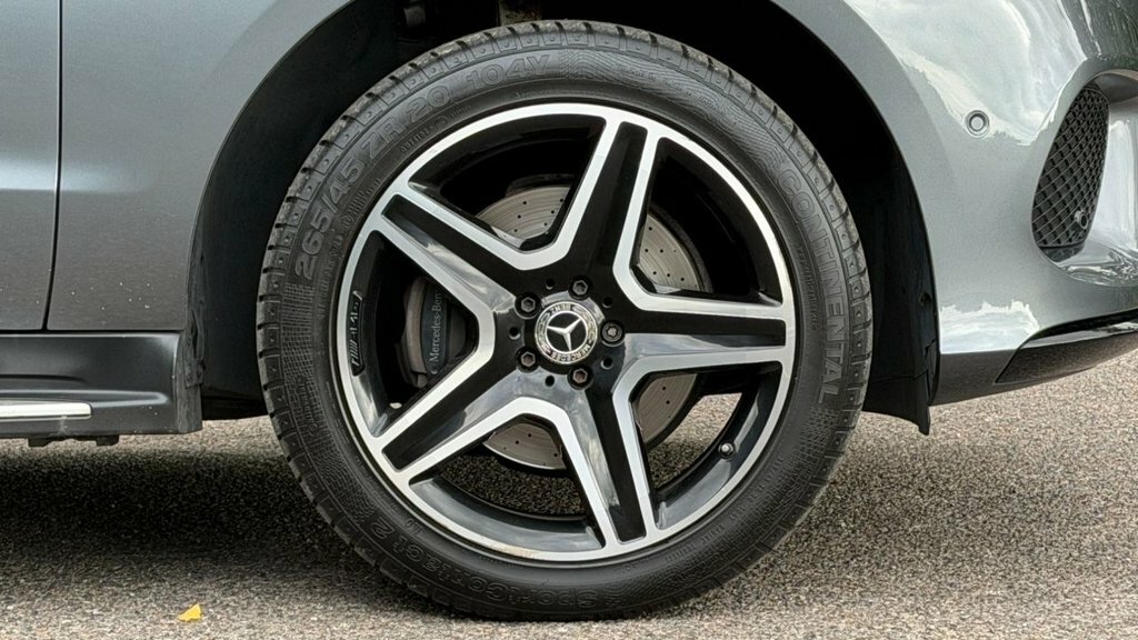 Mercedes-Benz GLE Class Gle 250 D 4Matic White #39