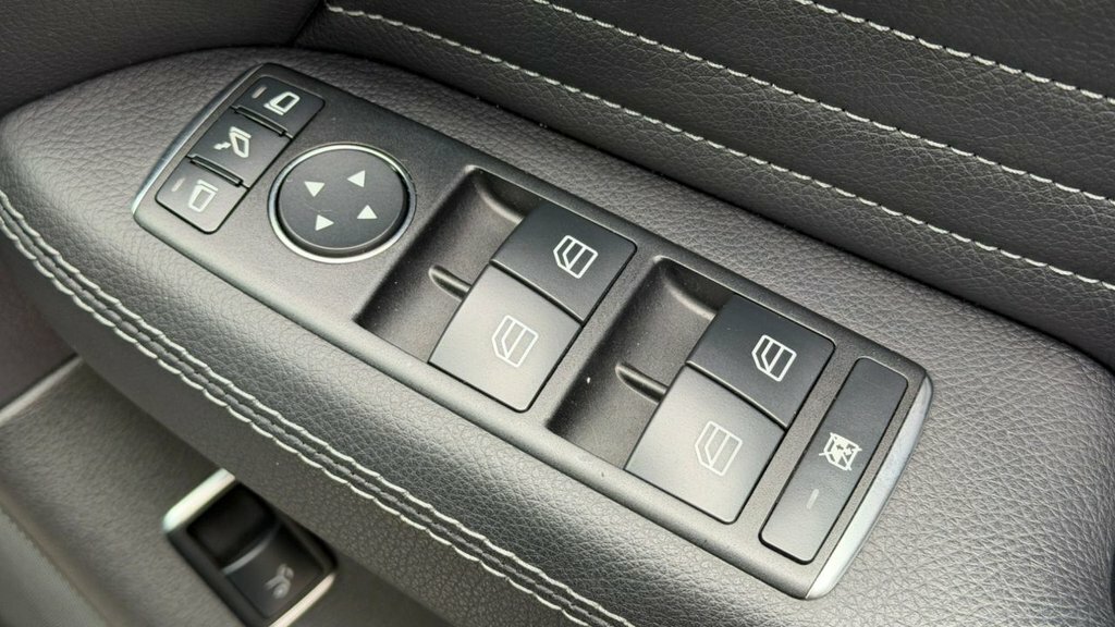 Mercedes-Benz GLE Class Gle 250 D 4Matic White #29