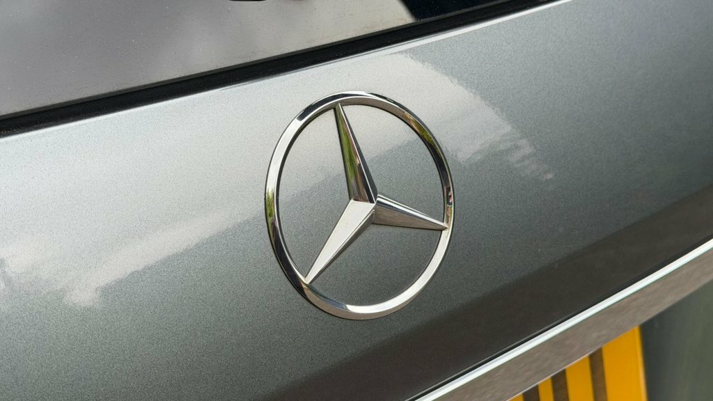 Mercedes-Benz GLE Class Gle 250 D 4Matic White #43