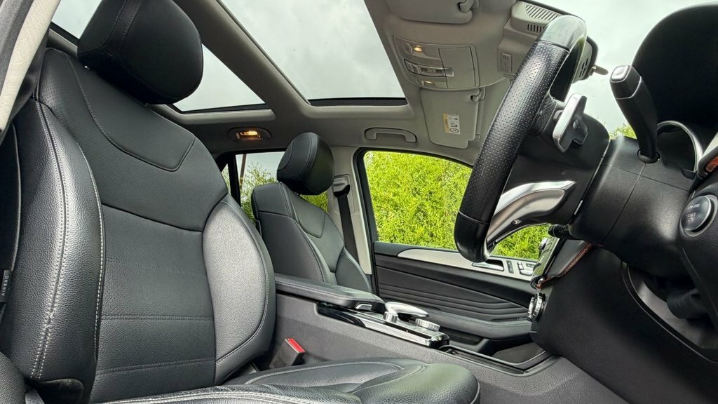 Mercedes-Benz GLE Class Gle 250 D 4Matic White #11