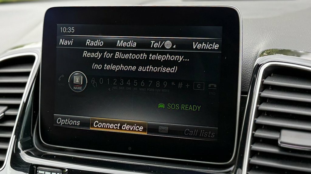 Mercedes-Benz GLE Class Gle 250 D 4Matic White #25