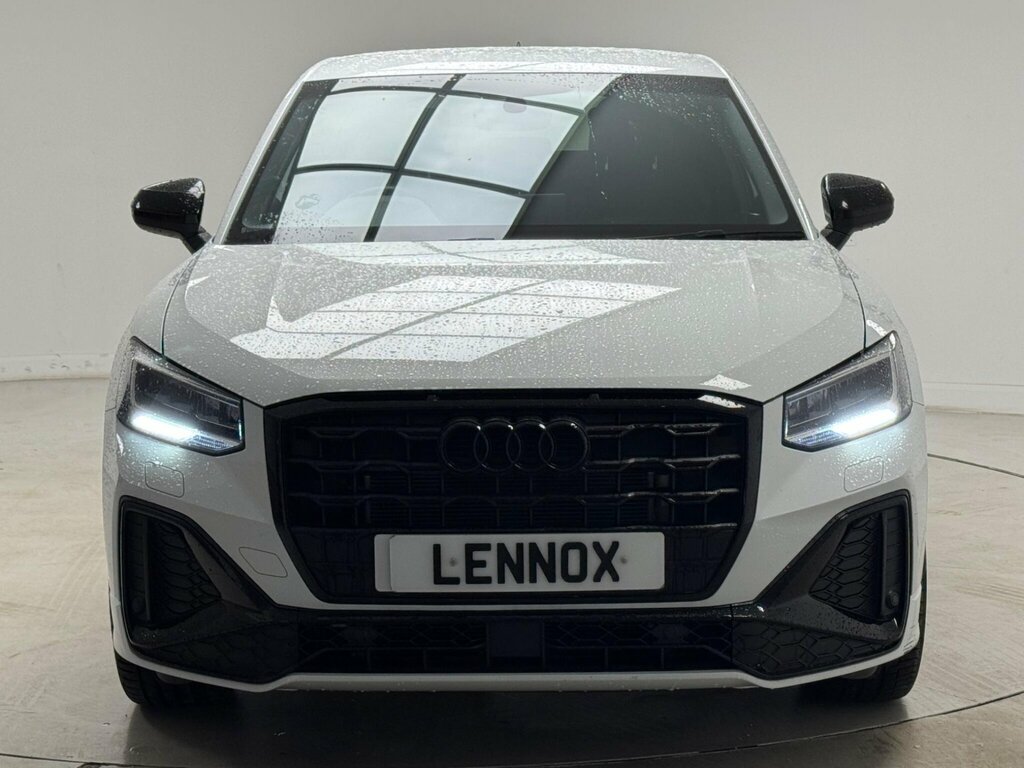 Audi Q2 1.5 Tfsi Cod 35 Black Edition S Tronic Euro 6 Ss White