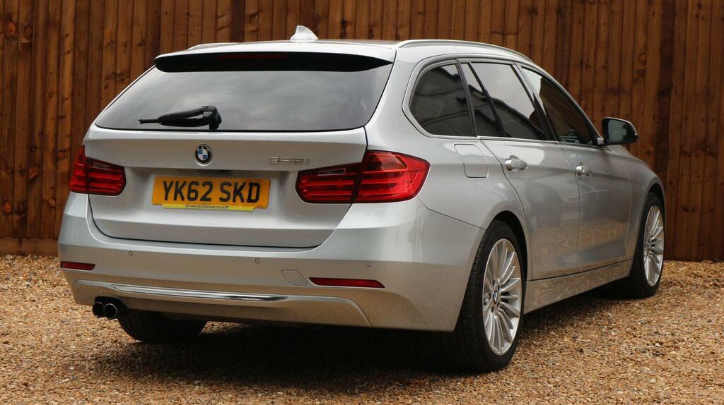 BMW 3 Series 2.0 328I Luxury Touring Euro 5 Ss Silver #3