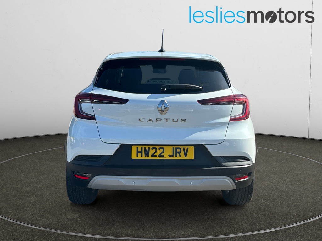 Renault Captur 1.3 Tce 140 Iconic Edition Edc White #3