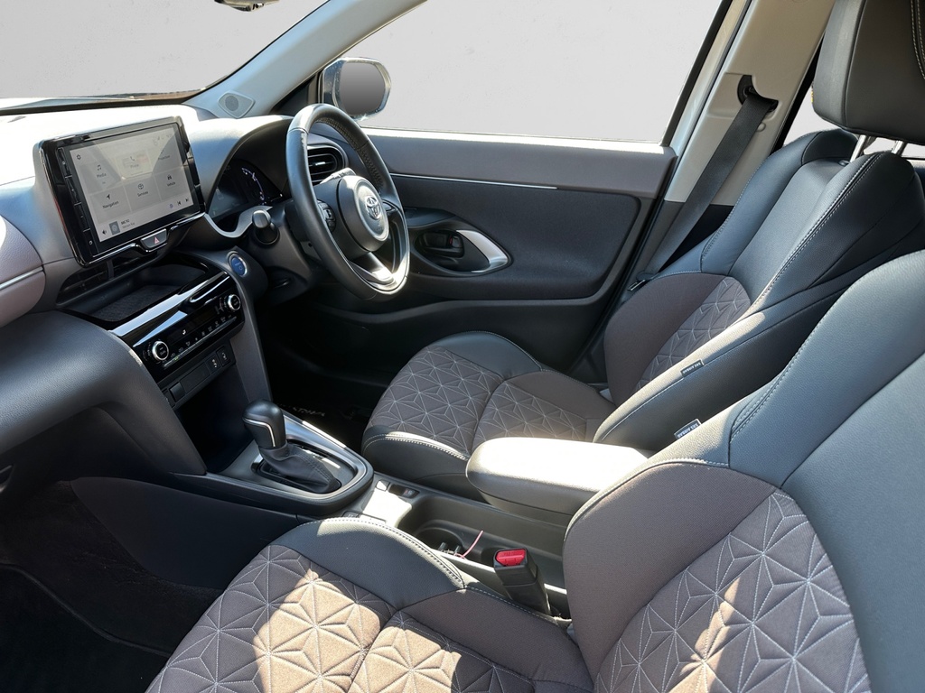 Toyota Yaris Cross 1.5 Hybrid Excel Cvt White #5