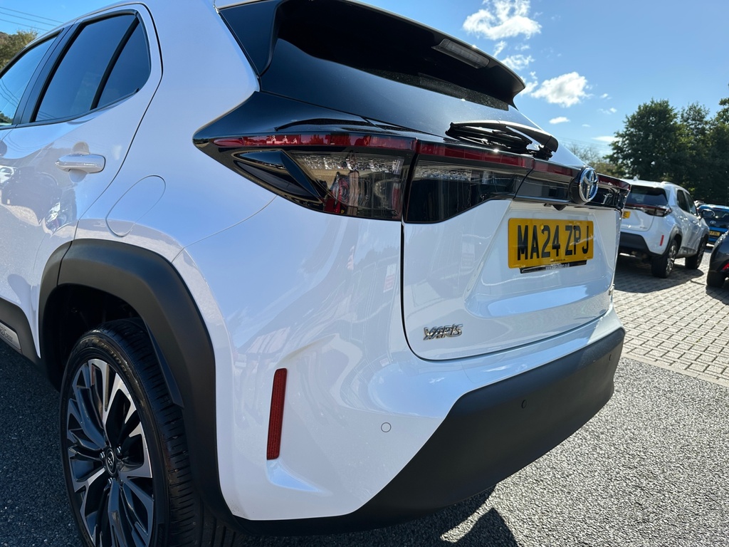 Toyota Yaris Cross Design Grey #23