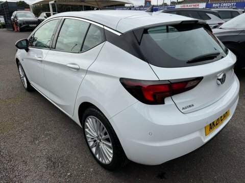 Vauxhall Astra 1.2 Turbo Elite White #5