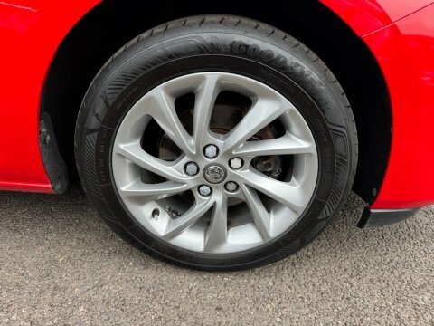 Vauxhall Astra 1.5 Turbo D DN21GFK Red #6