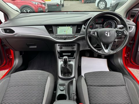 Vauxhall Astra 1.5 Turbo D DN21GFK Red #4