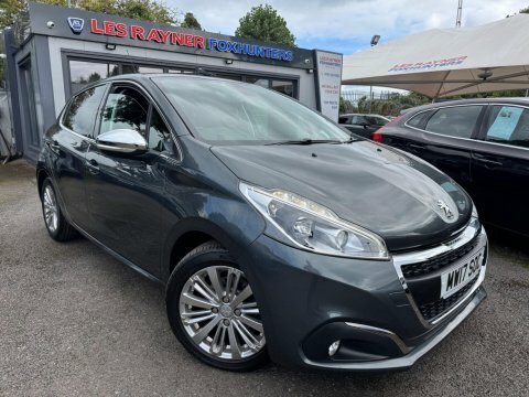 Peugeot 208 1.2 Puretech Allure Grey